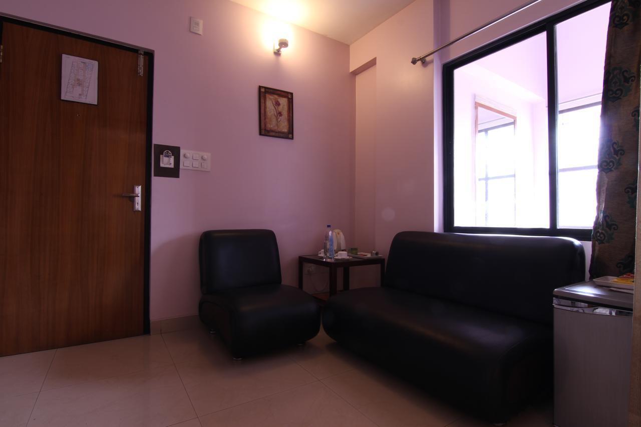 Hotel Rajawas Dibrugarh Zewnętrze zdjęcie
